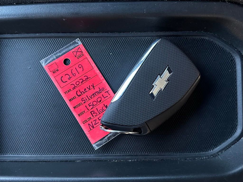 Used 2022 Chevrolet Silverado 1500 LT image 24