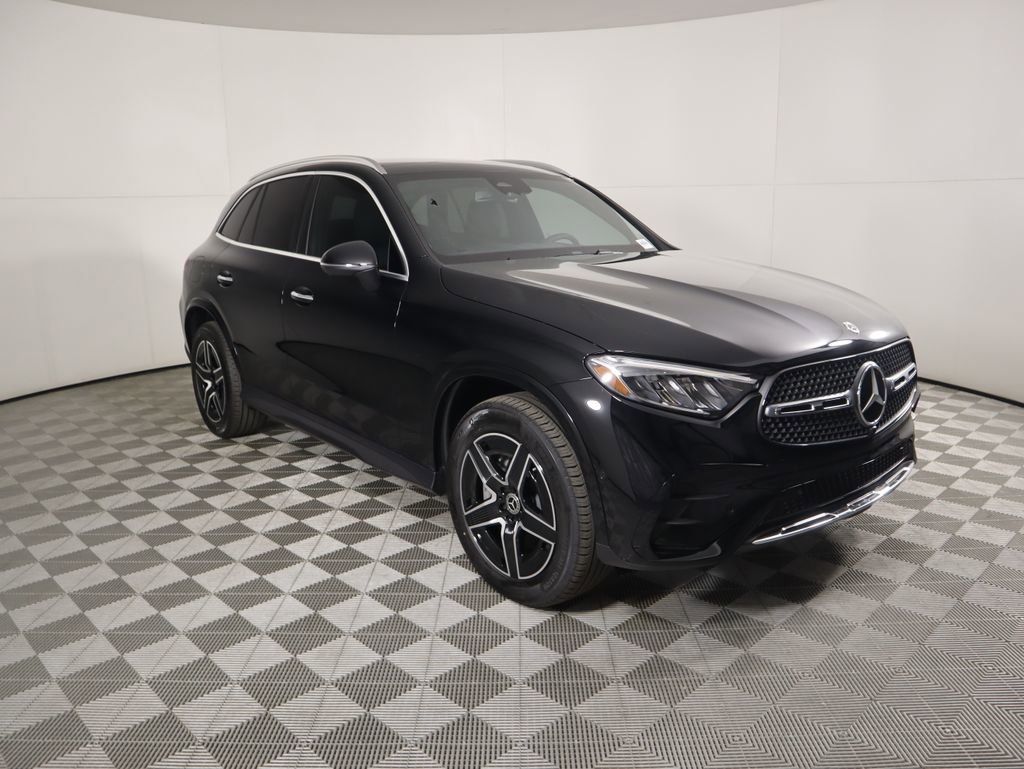 New 2026 Mercedes-Benz GLC 300 image 3