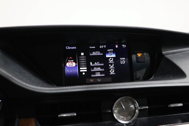 Used 2017 Lexus ES 350 w/ Premium Package FWD image 27