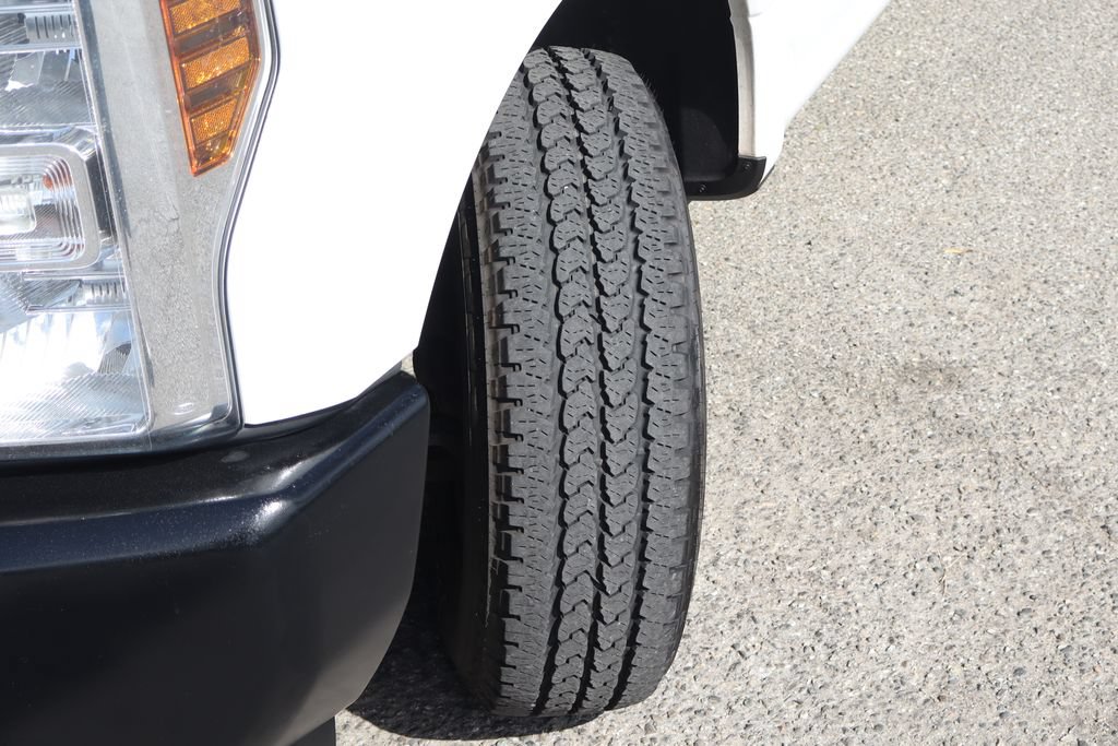 Used 2018 Ford F350 XL w/ Power Equipment Group RWD image 38