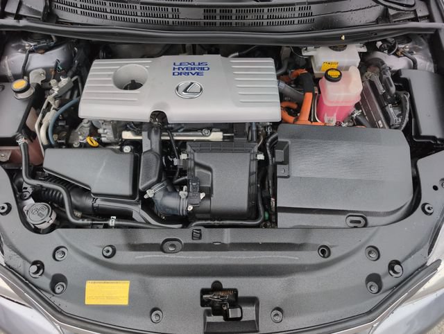Used 2012 Lexus CT 200h Premium w/ Premium Audio Pkg FWD image 31
