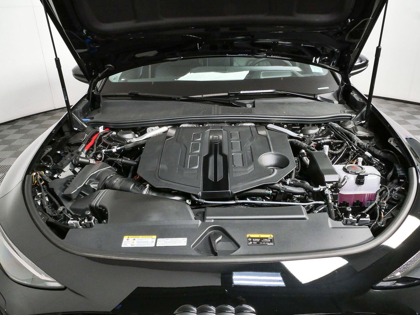 New 2026 Audi A6 Premium Plus AWD/4WD image 36