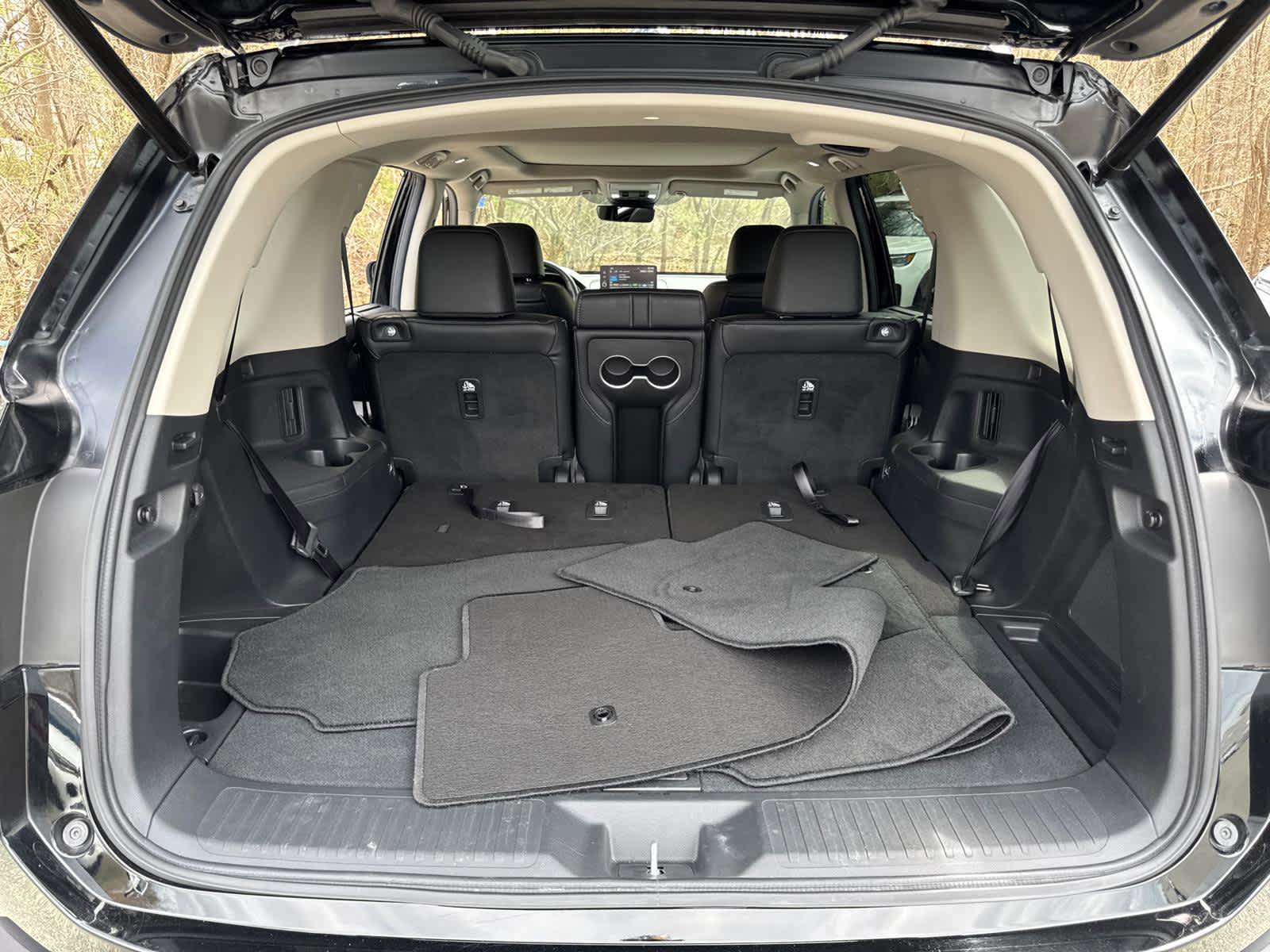 Used 2025 Honda Pilot Elite image 36