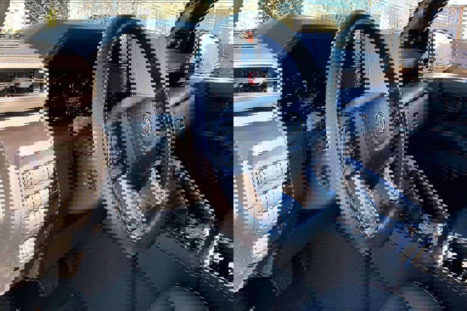 Used 2025 Toyota 4Runner TRD Off-Road Premium image 16