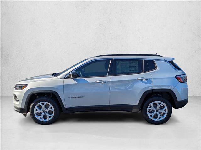 New 2026 Jeep Compass Latitude AWD/4WD image 8