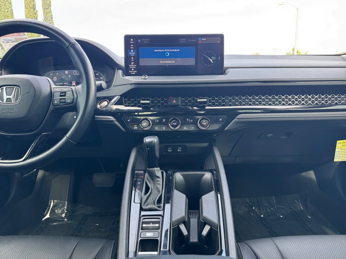Used 2024 Honda Accord EX-L image 15