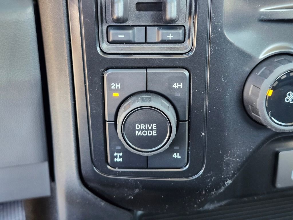 New 2026 Ford F250 XL w/ FX4 Off-Road Package image 19