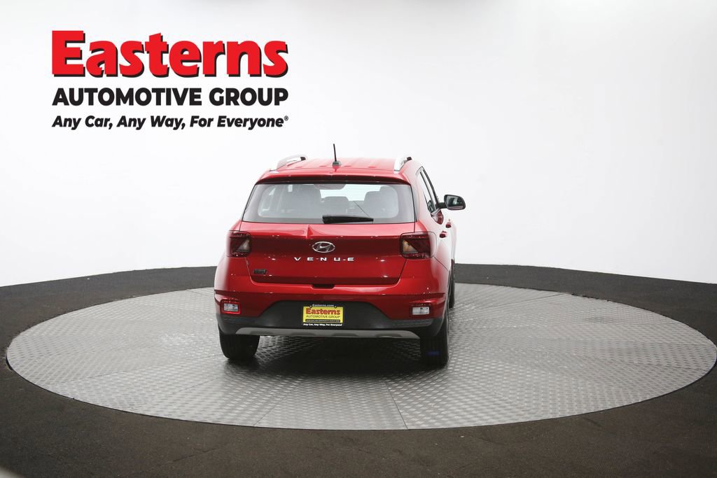 Used 2023 Hyundai Venue Limited image 38