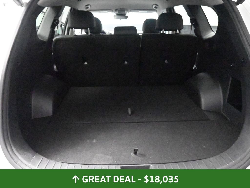 Used 2023 Hyundai Santa Fe SEL image 19