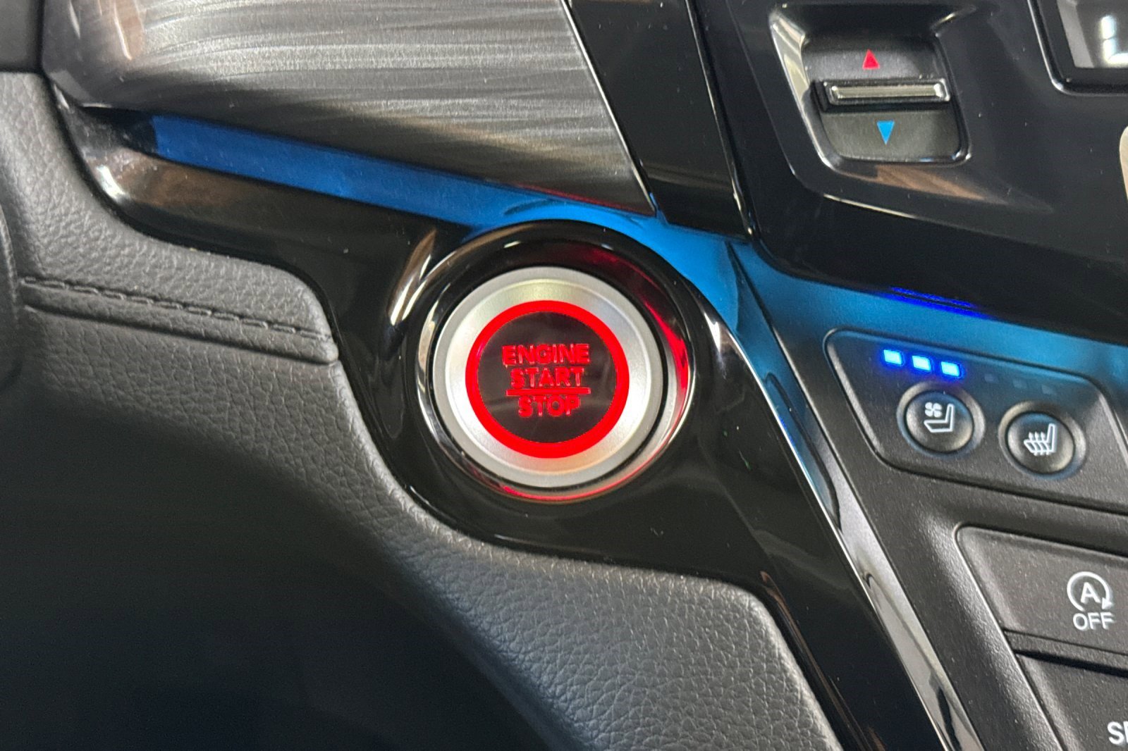 Certified 2024 Honda Odyssey Elite image 34