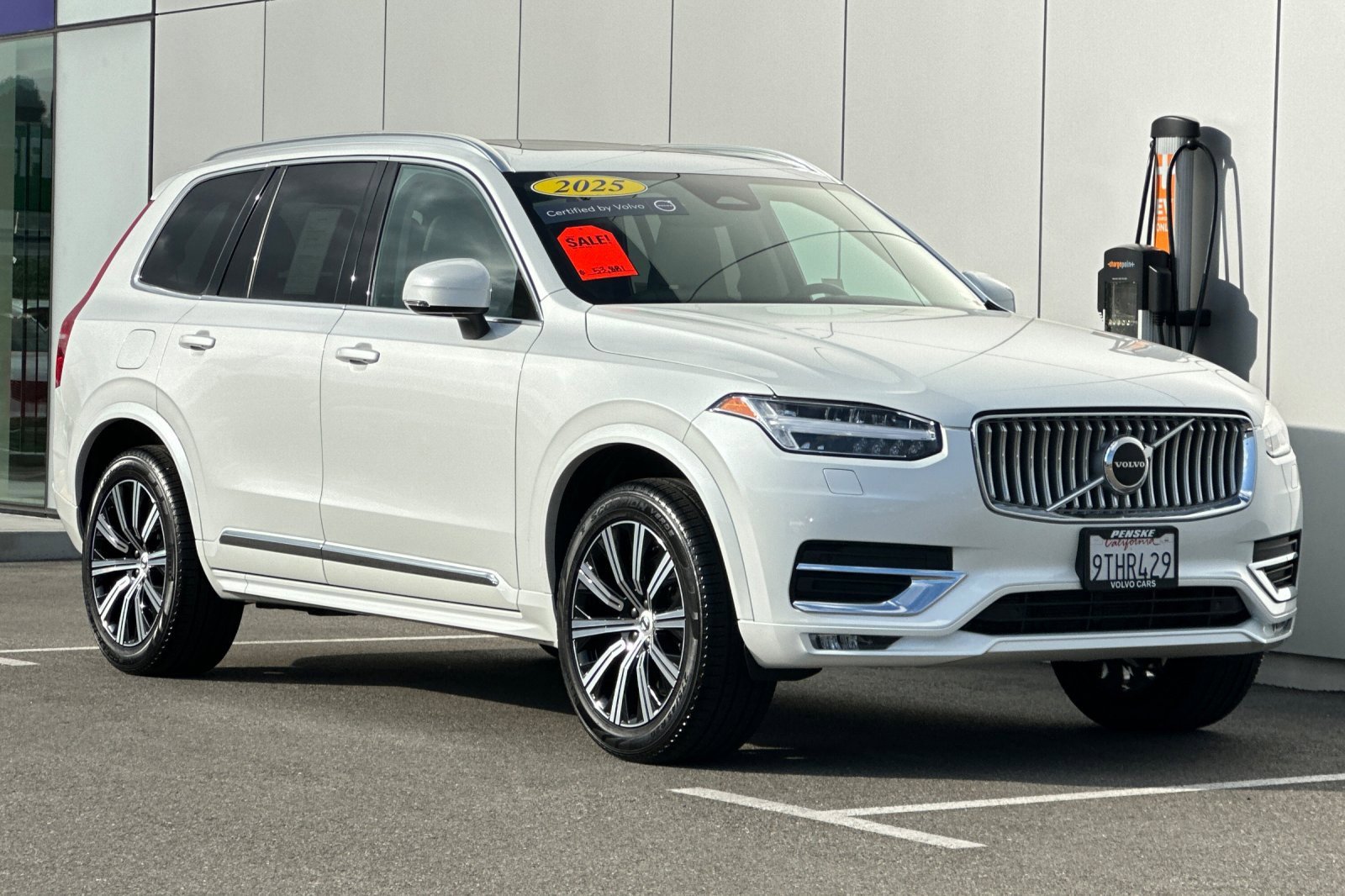 Certified 2025 Volvo XC90 B5 Core w/ Protection Package Premier image 7
