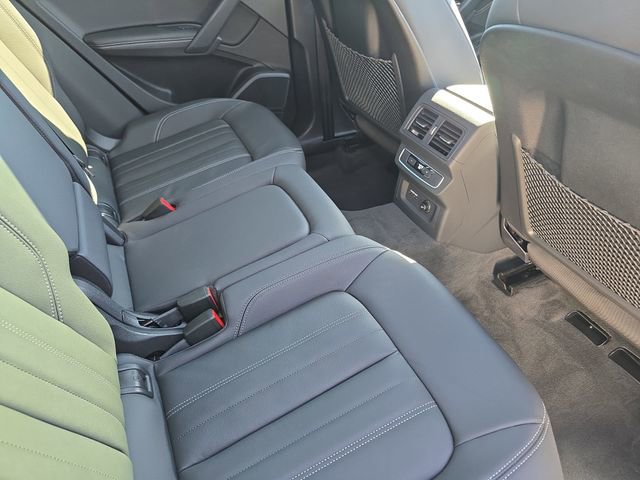 Used 2023 Audi Q5 2.0T Premium Plus w/ Premium Plus Package image 13