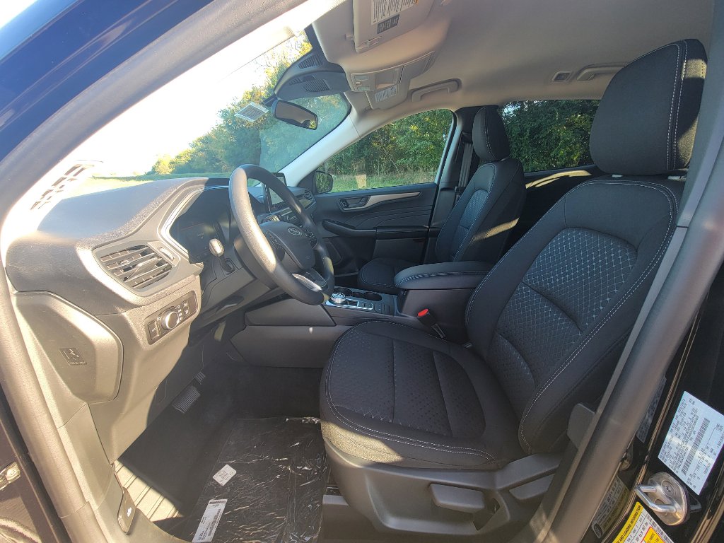 New 2026 Ford Escape Active image 14