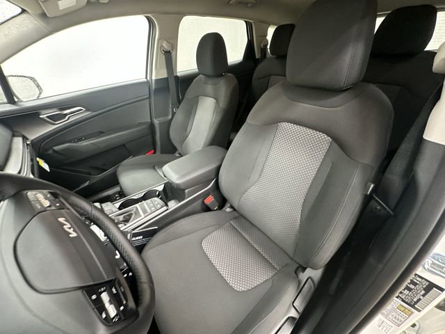 New 2026 Kia Sportage LX image 14