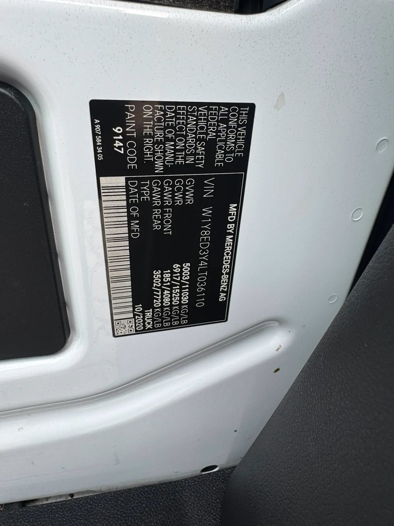 Used 2020 Mercedes-Benz Sprinter 3500 w/ Driver Convenience Package image 18