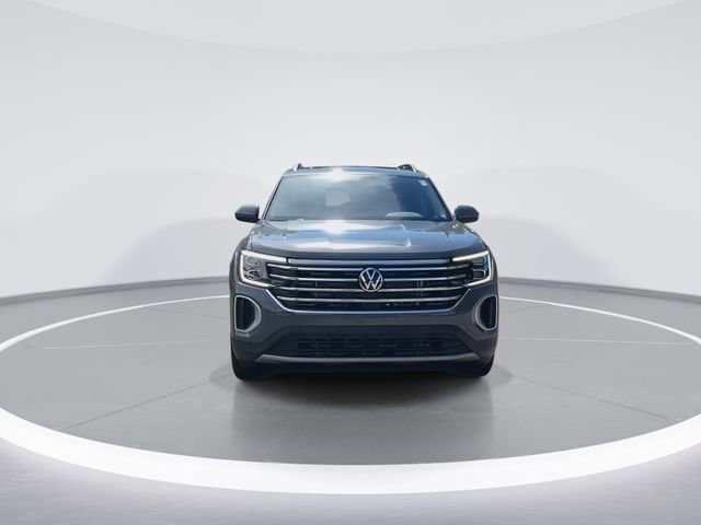 New 2026 Volkswagen Atlas SE image 3