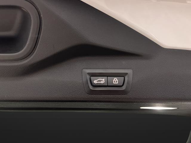 Used 2019 BMW X5 xDrive40i w/ Premium Package 2 image 16