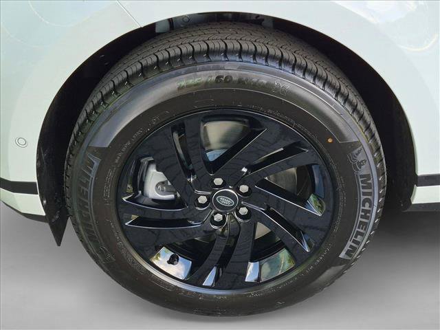 New 2026 Land Rover Range Rover Evoque S AWD/4WD image 9