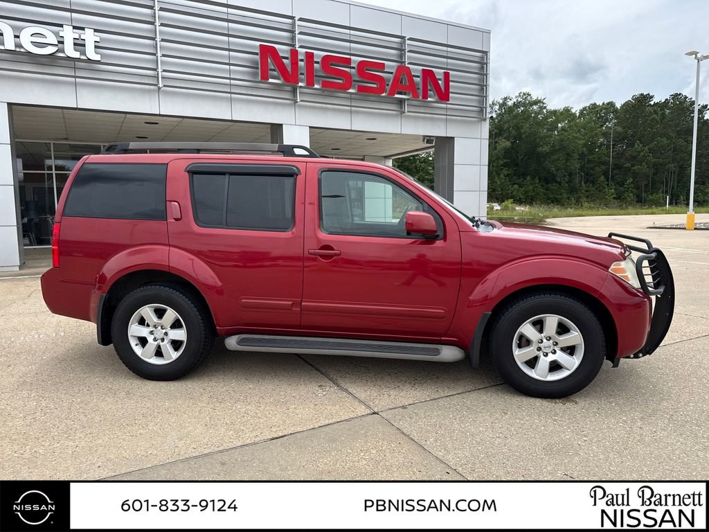 Used 2012 Nissan Pathfinder SV RWD image 9