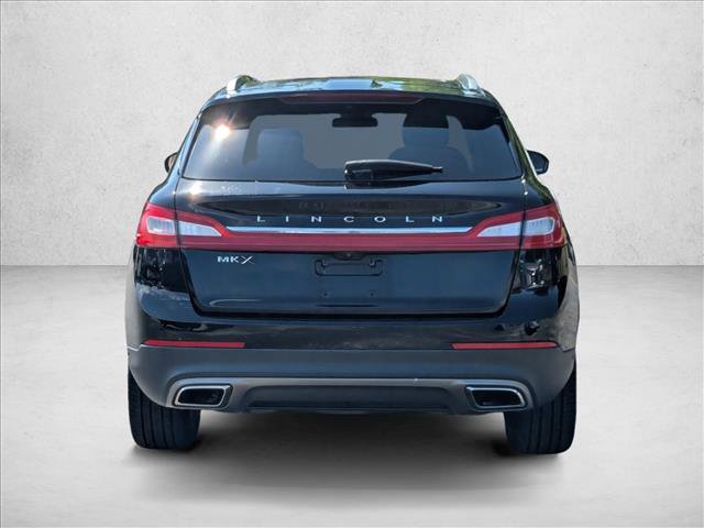 Used 2018 Lincoln MKX Reserve w/ Driver Assistance Package FWD image 6