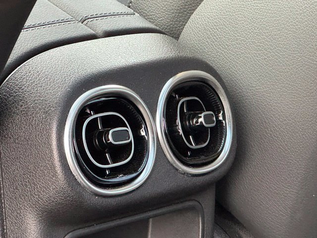 Certified 2024 Mercedes-Benz GLC 300 4MATIC image 28
