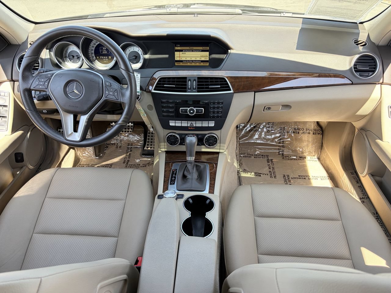Used 2012 Mercedes-Benz C 250 Sedan image 15