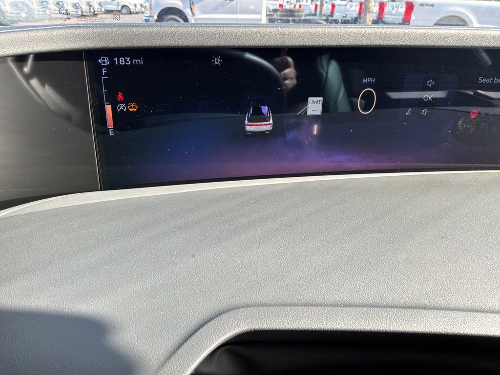 Used 2025 Lincoln Nautilus Reserve image 15