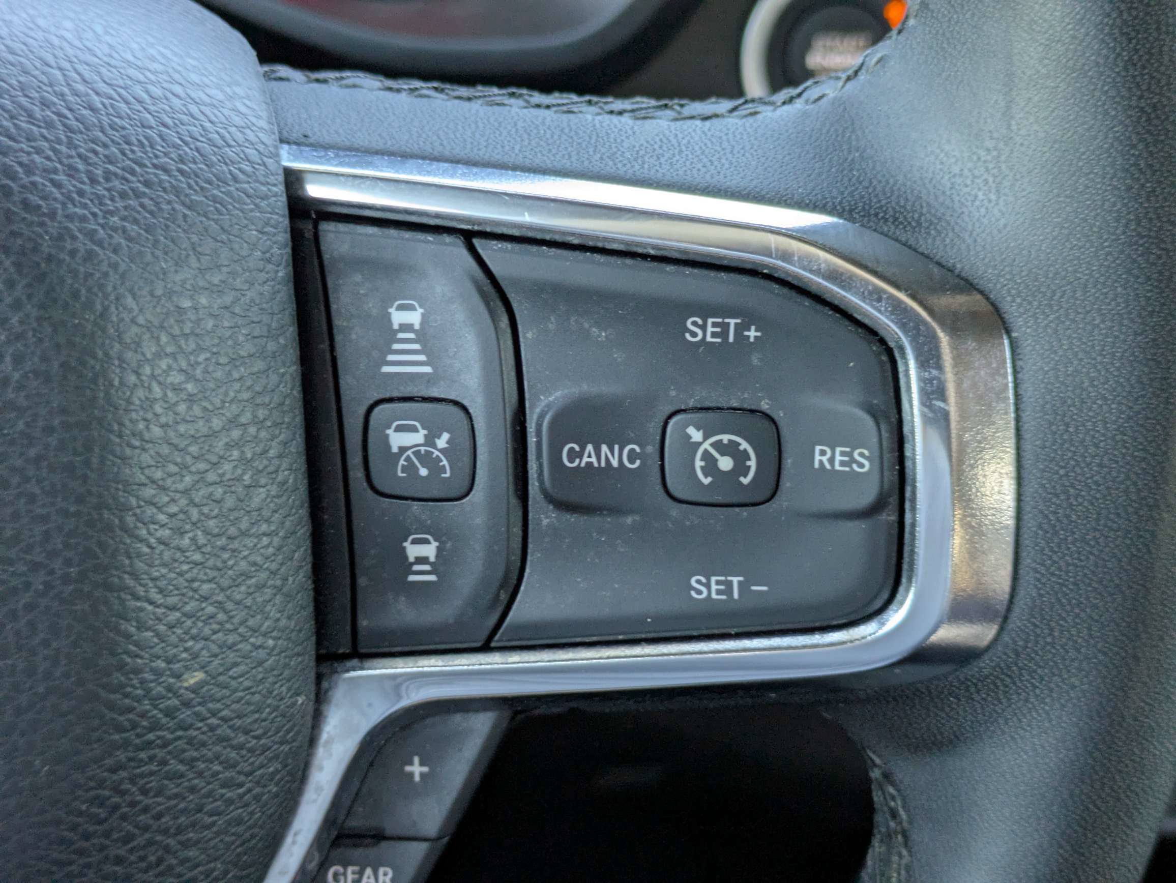 Used 2025 RAM 1500 Laramie w/ Bed Utility Group RWD image 25