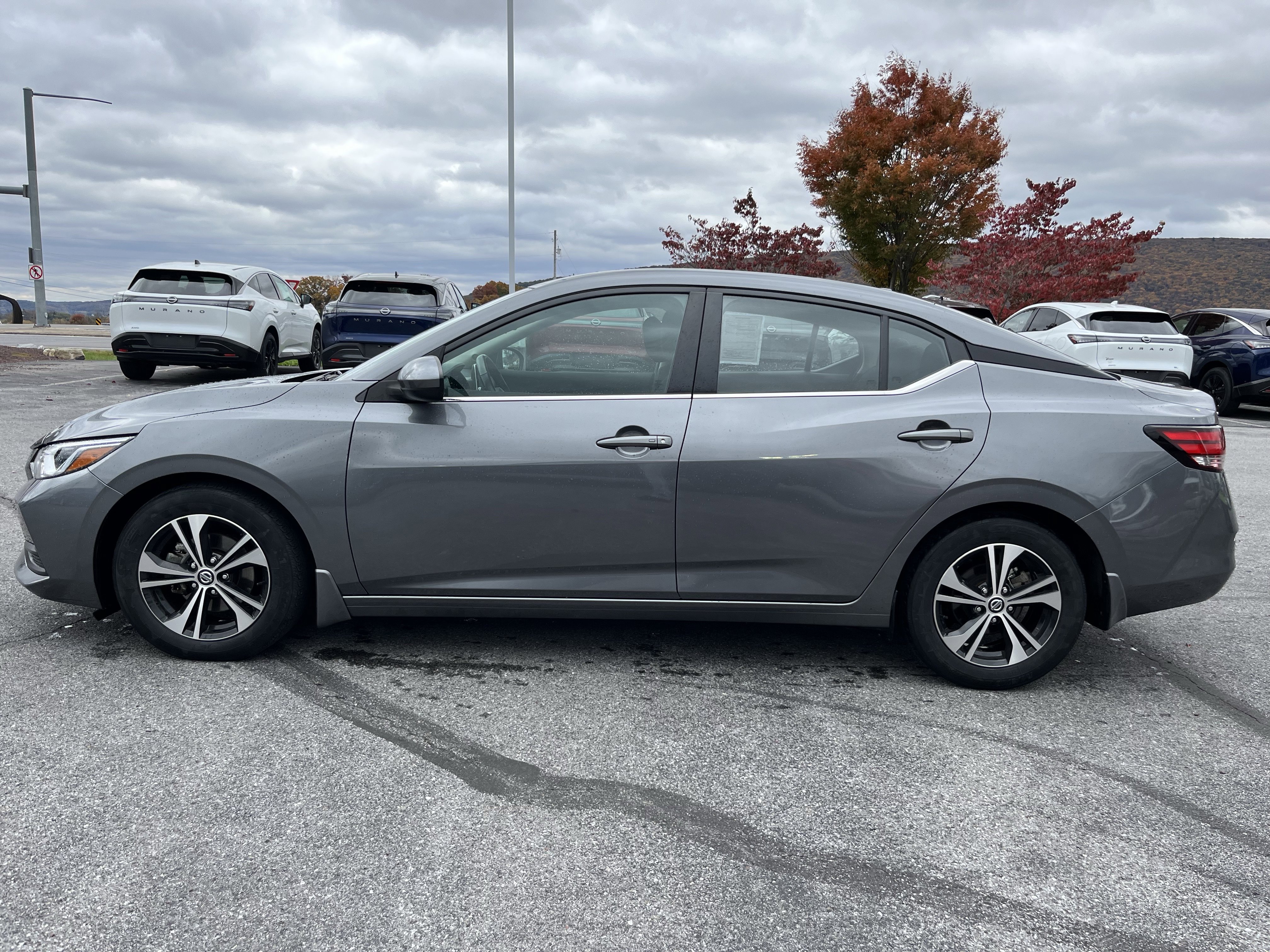 Used 2022 Nissan Sentra SV image 7