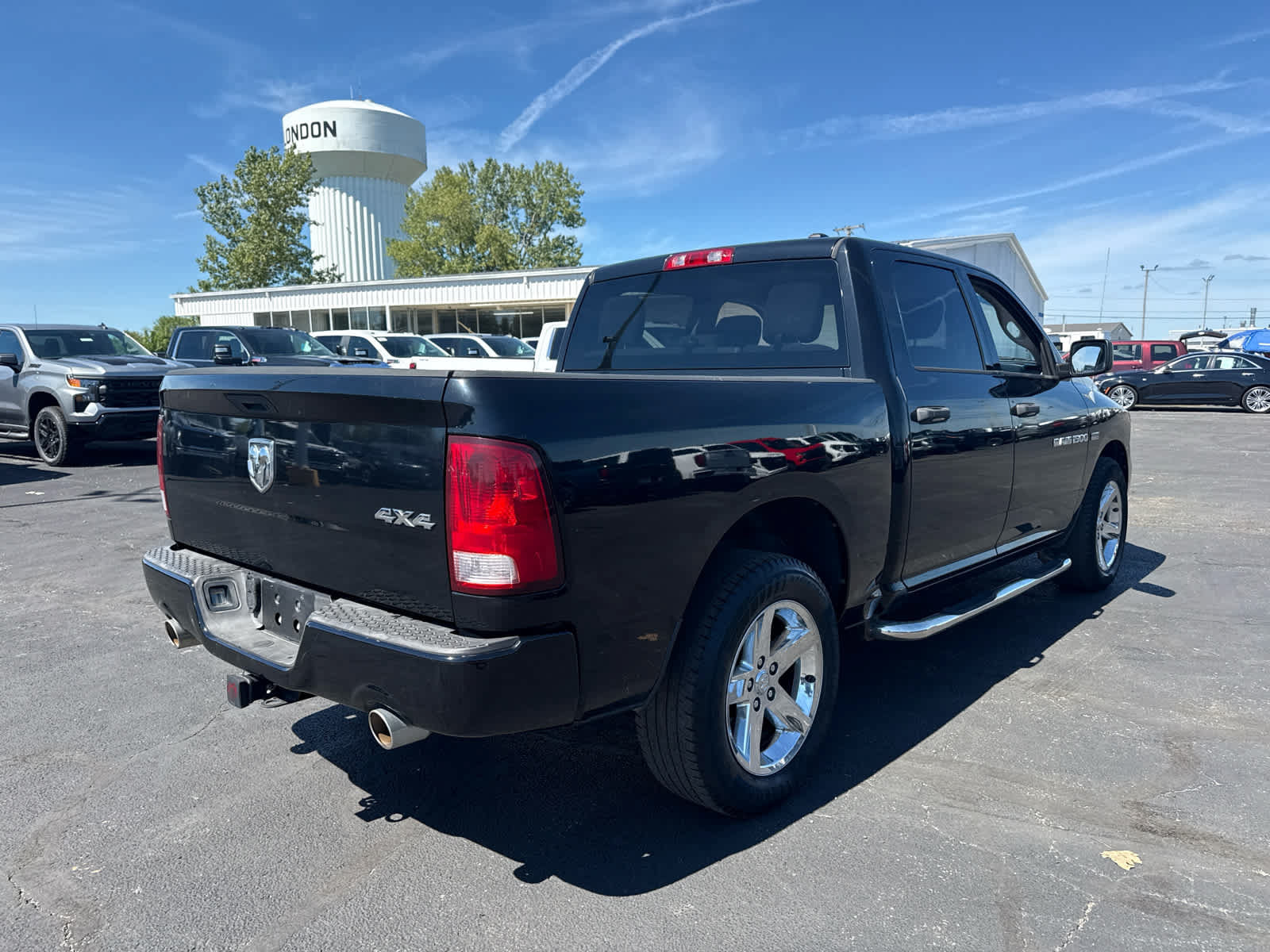 Used 2012 RAM 1500 Express w/ ST Popular Equipment Group AWD/4WD image 5