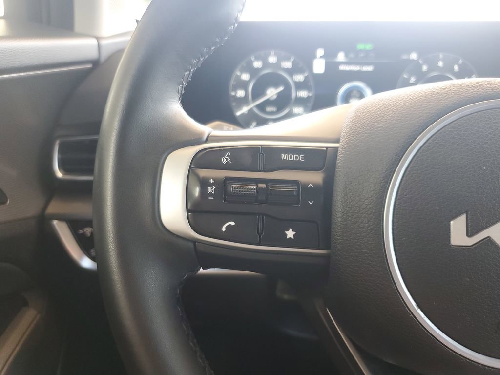 Used 2024 Kia Sportage SX image 19