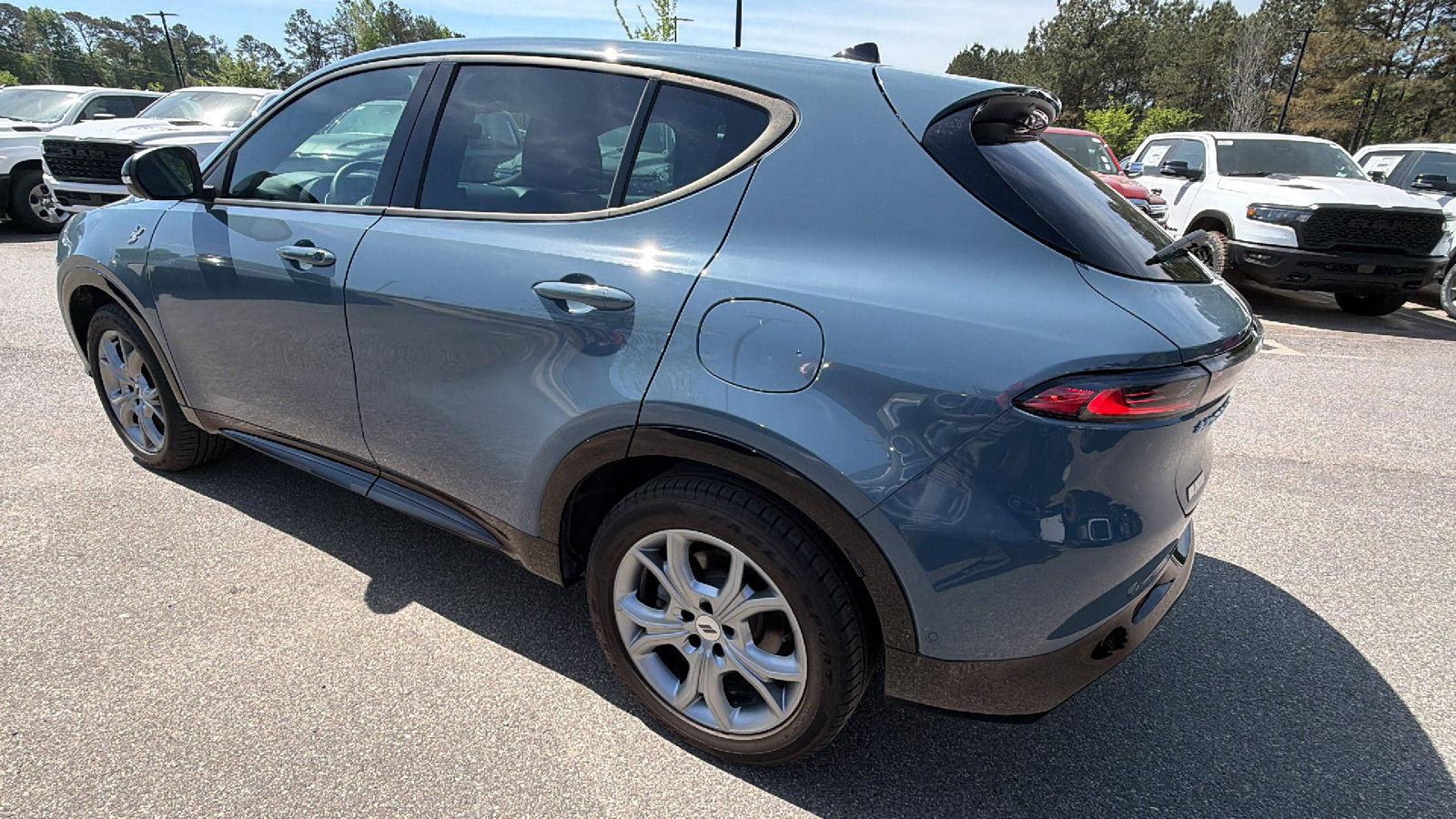 Used 2025 Dodge Hornet R/T w/ Tech Pack image 10