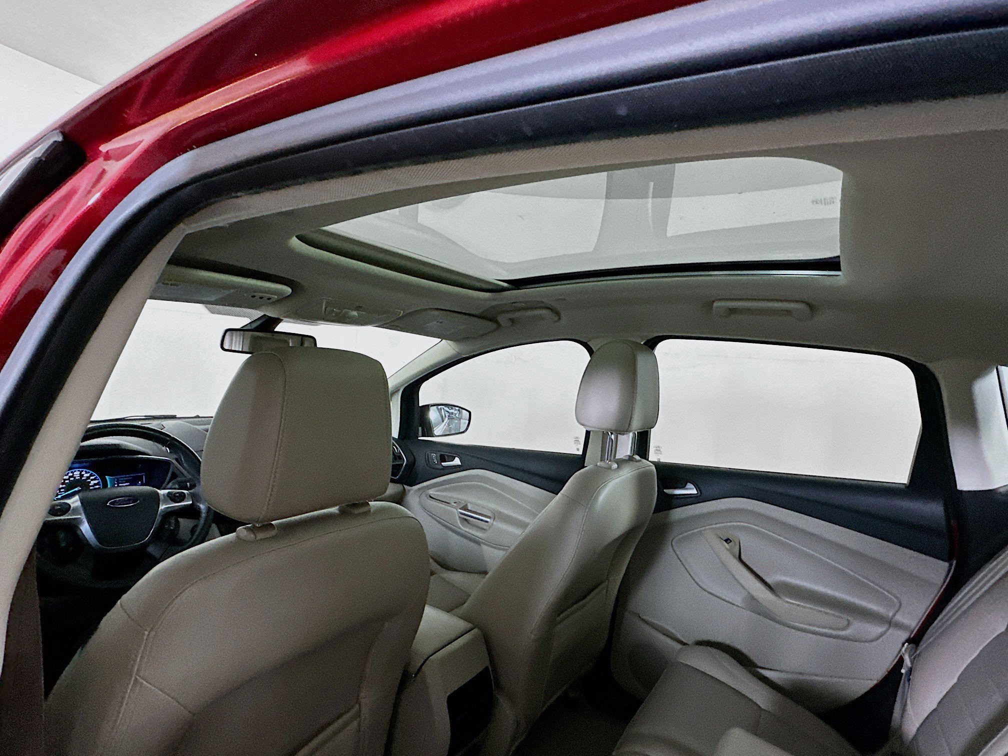 Used 2013 Ford C-MAX SEL image 26