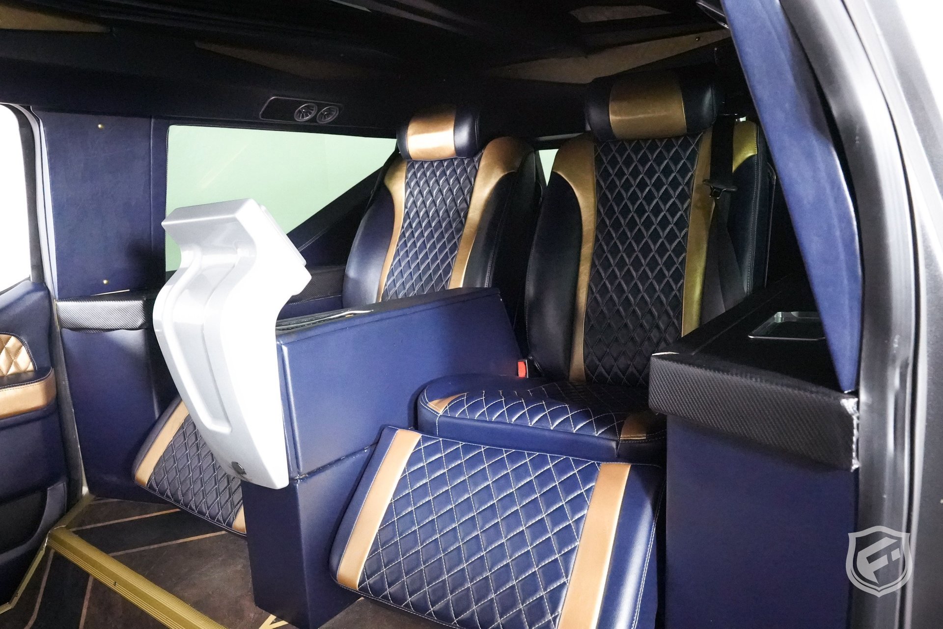 Used 2018 Ford F150 XLT w/ Equipment Group 302A Luxury image 39