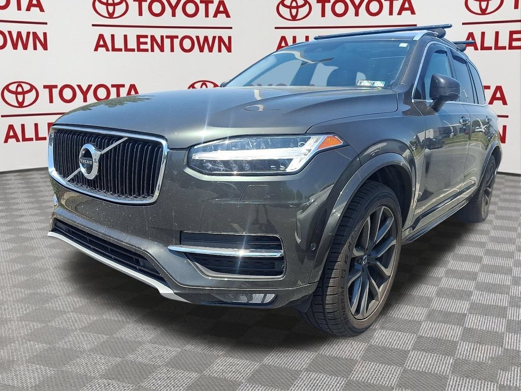 Used 2018 Volvo XC90 T6 Momentum w/ Convenience Package AWD/4WD image 3