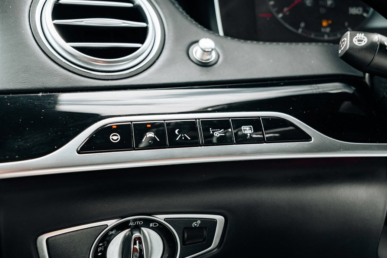Used 2018 Mercedes-Benz Maybach S 650 image 32