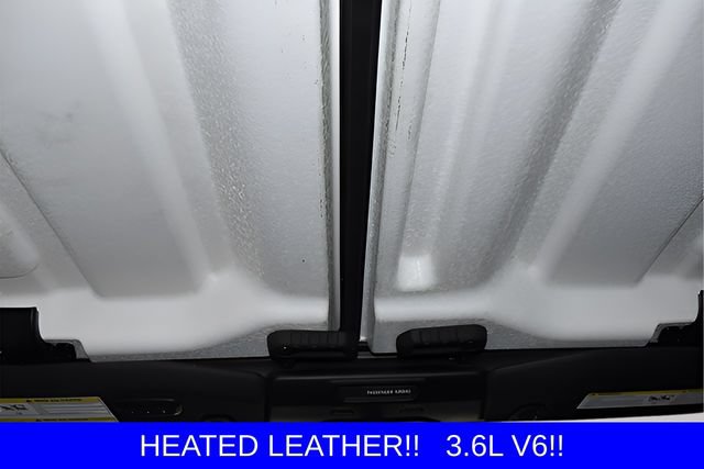 Used 2021 Jeep Wrangler Unlimited Rubicon w/ Dual Top Group AWD/4WD image 17