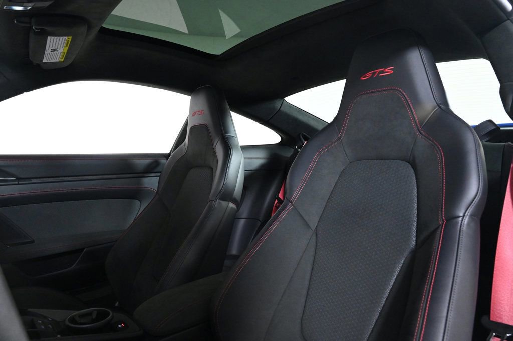 Certified 2025 Porsche 911 Carrera GTS image 5