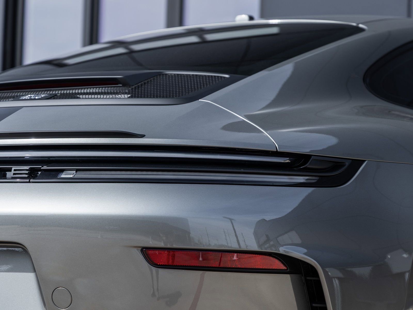 Certified 2025 Porsche 911 GT3 image 18