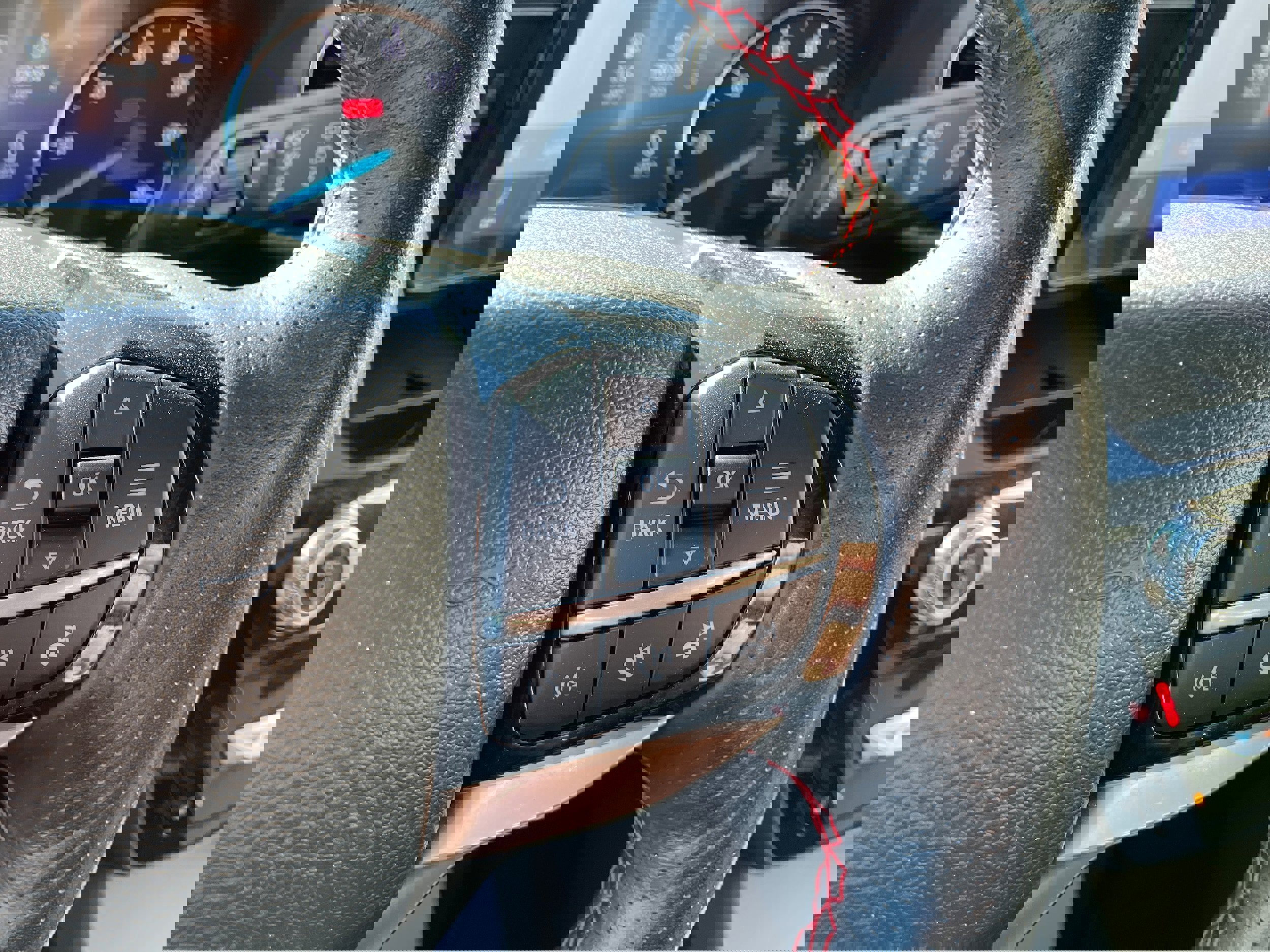 Used 2022 Ford Explorer ST-Line w/ Class IV Trailer Tow Package image 21