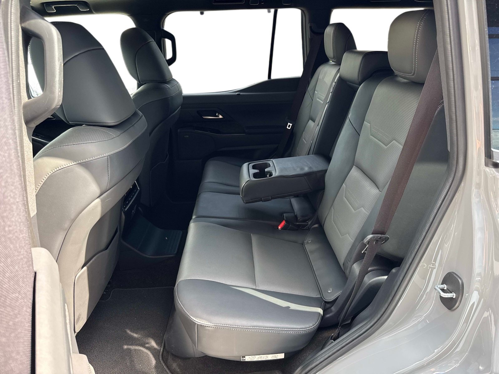 Certified 2025 Lexus GX 550 w/ Accessory Package (Z1) AWD/4WD image 14