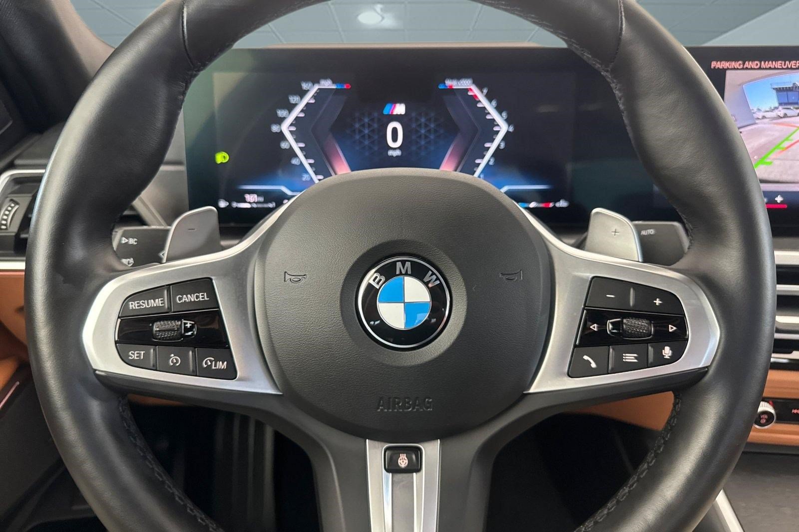 Used 2024 BMW 330i Sedan w/ M Sport Package RWD image 11