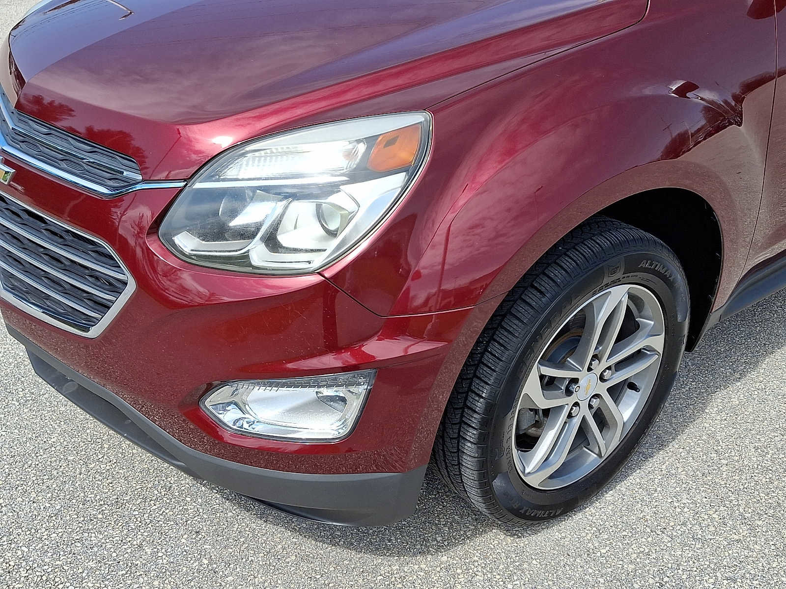 Used 2016 Chevrolet Equinox LTZ w/ Enhanced Convenience Package image 11