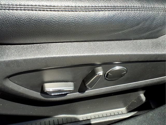Used 2023 Lincoln Nautilus AWD image 14