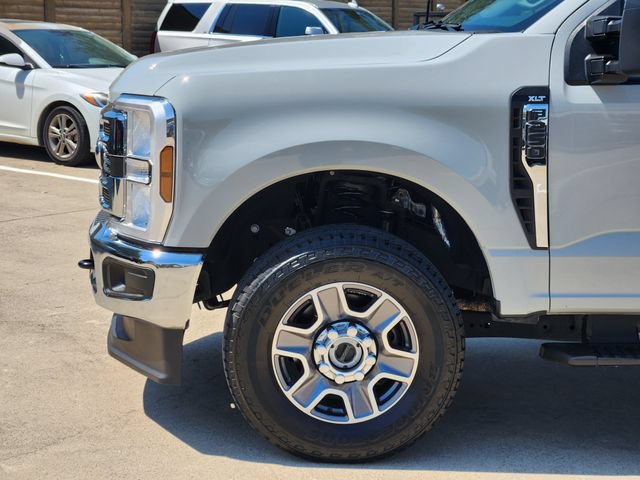 Used 2025 Ford F250 XLT w/ FX4 Off-Road Package AWD/4WD image 15