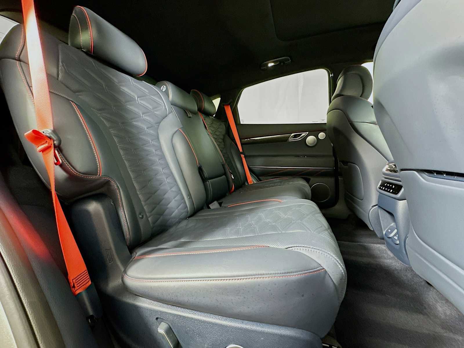 Used 2025 Genesis GV80 3.5T e-SC image 28