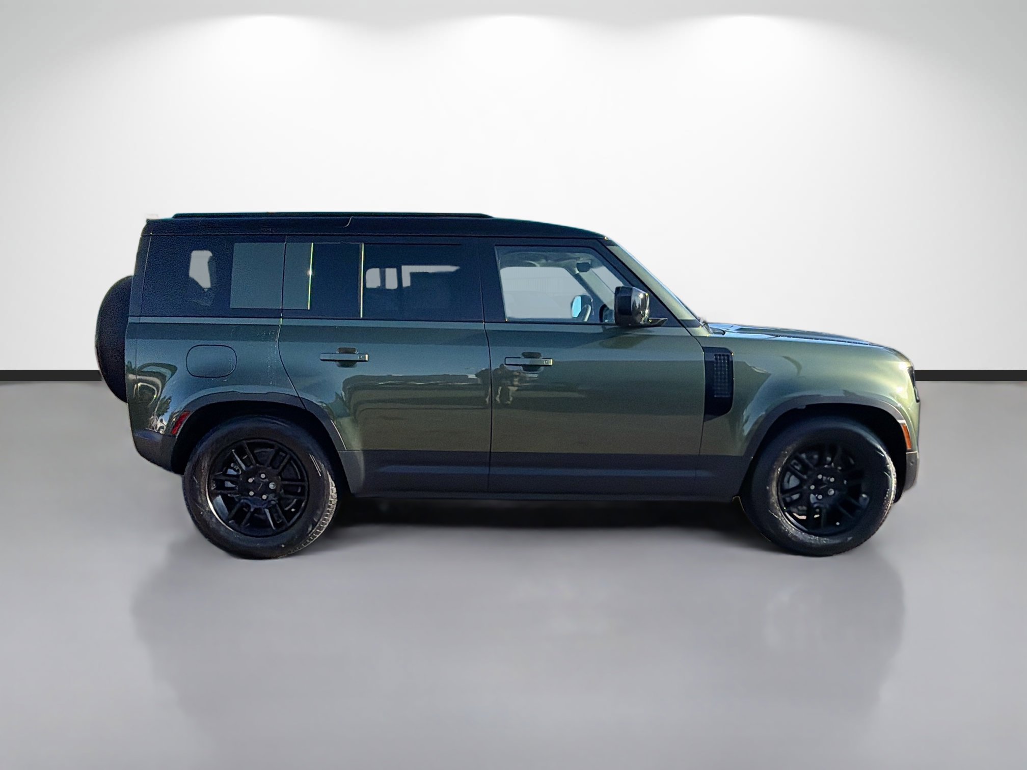 New 2026 Land Rover Defender 110 S image 6