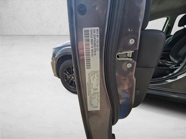 Used 2020 Dodge Journey SE w/ SE Popular Equipment Group FWD image 19