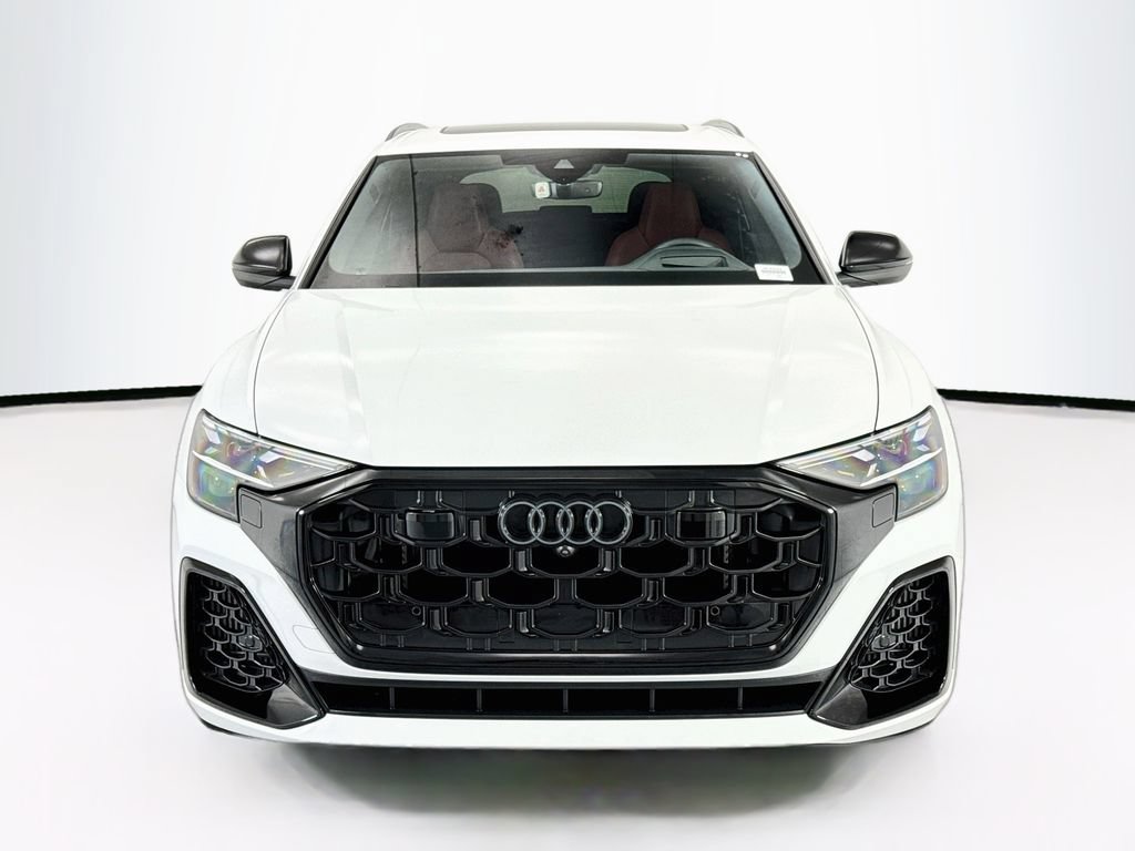 Certified 2025 Audi SQ8 Prestige AWD/4WD image 2