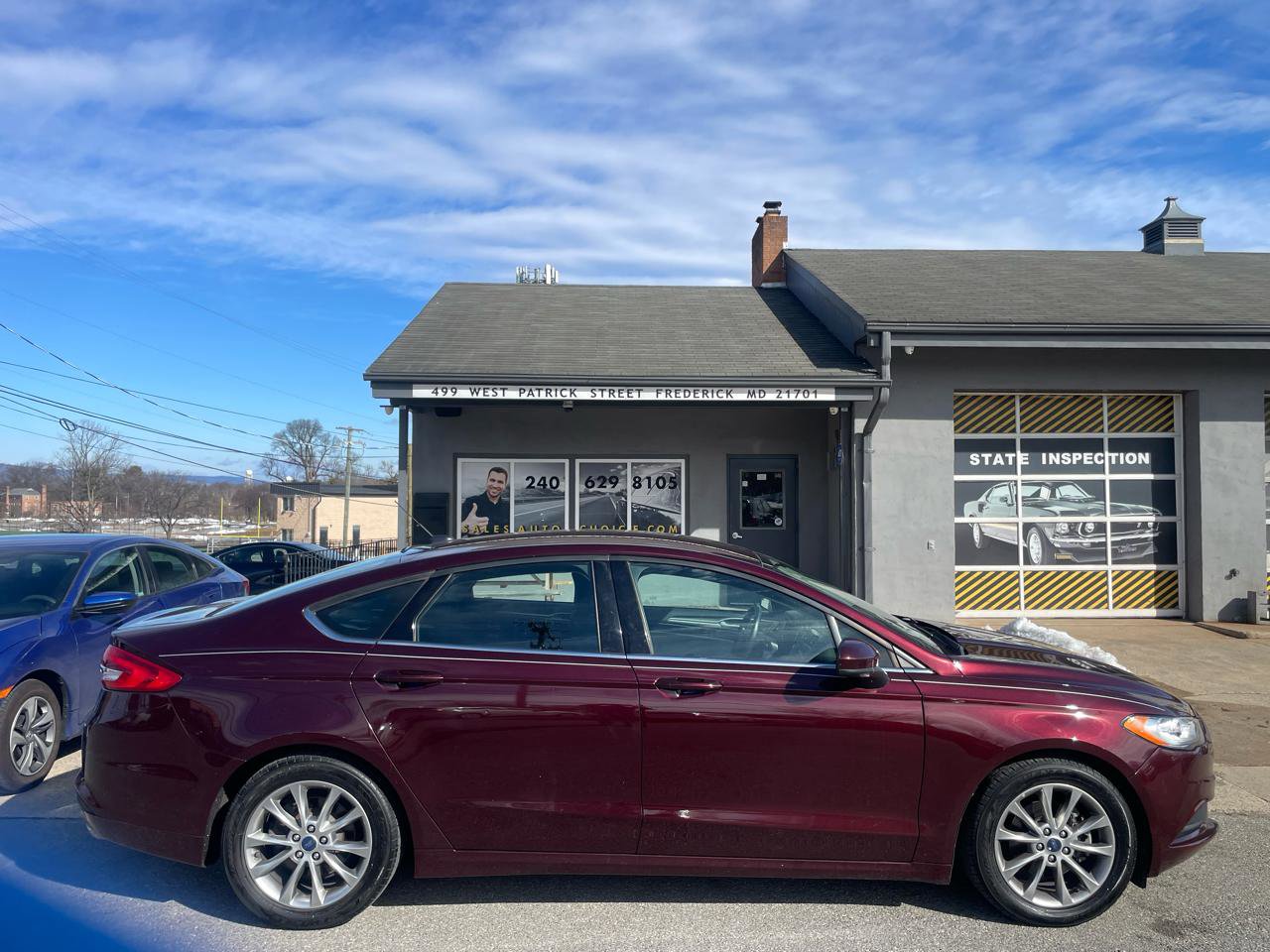 Used 2017 Ford Fusion SE w/ Fusion SE Technology Package image 24